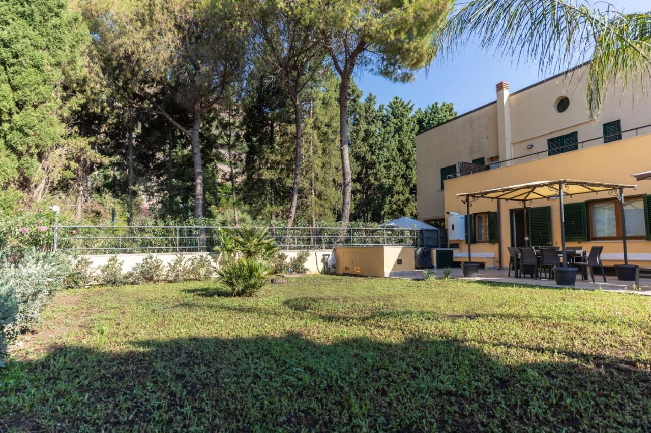 Teo House Beach Taormina Bagian luar foto