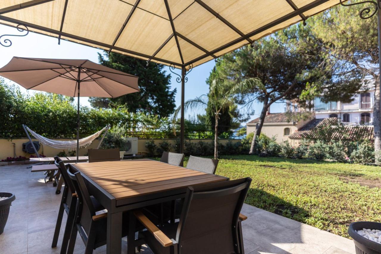 Teo House Beach Taormina Bagian luar foto